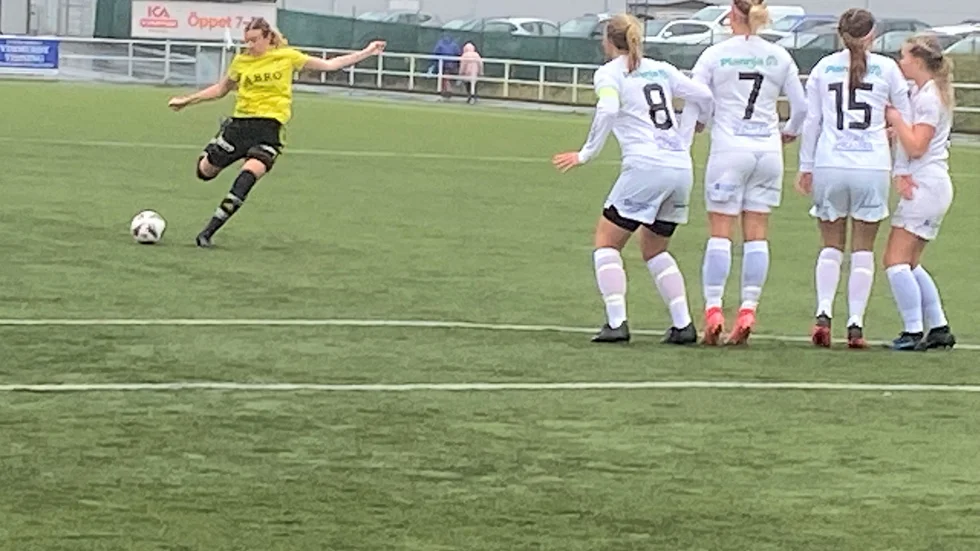 Nathalie Johansson satte två av Vimmerbys mål mot Vetlanda. 