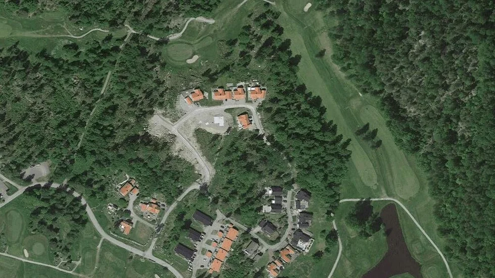 Området kring Enens Väg 11
