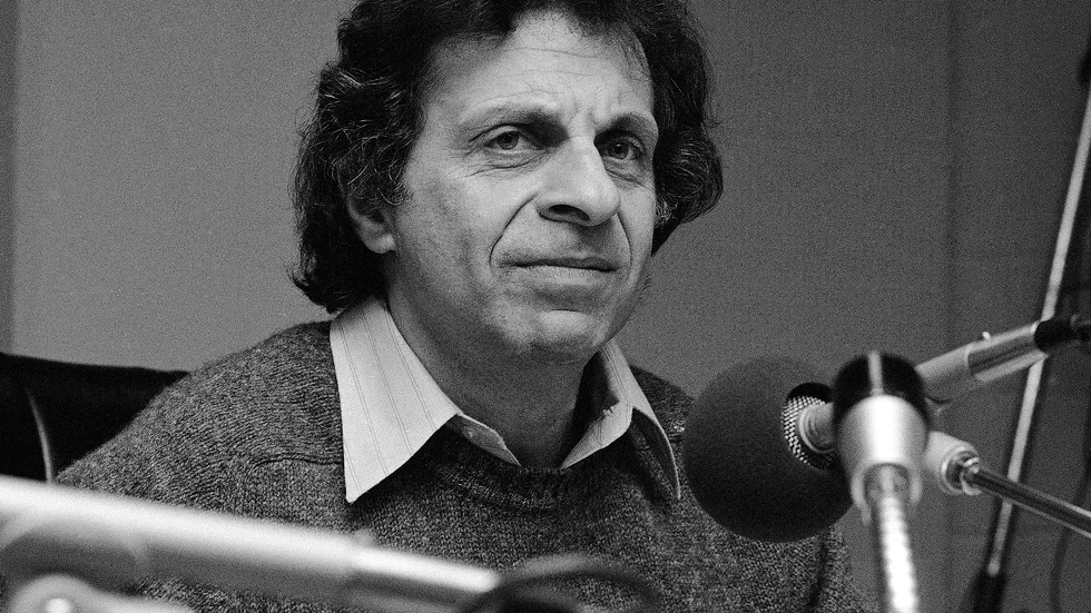 Komikern Mort Sahl har gått ur tiden. Arkivbild.