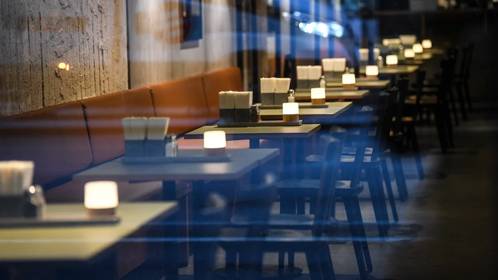Anser kommunen att det är skillnad på en restaurang i Öregrund och en i Östhammar, skriver Oskar Häggkvist. 