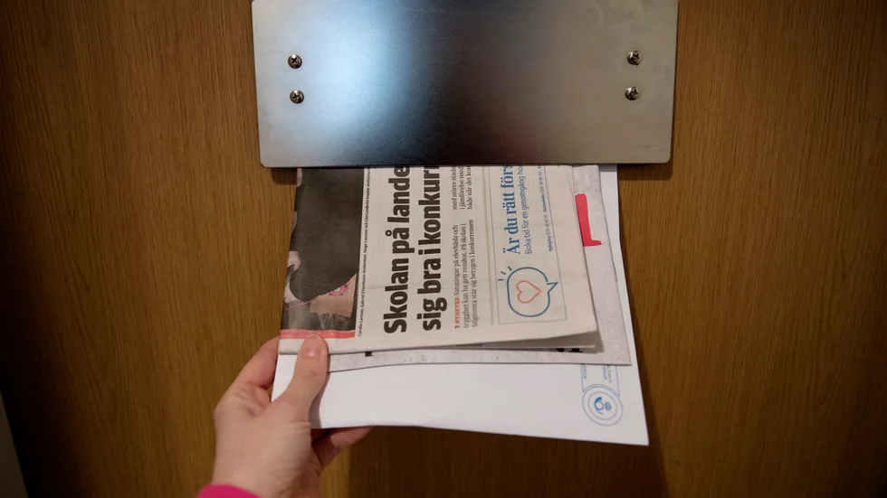 Det kommer ett brevinkast till Swedbank i Knivsta, skriver Julia Kowalska Boström.