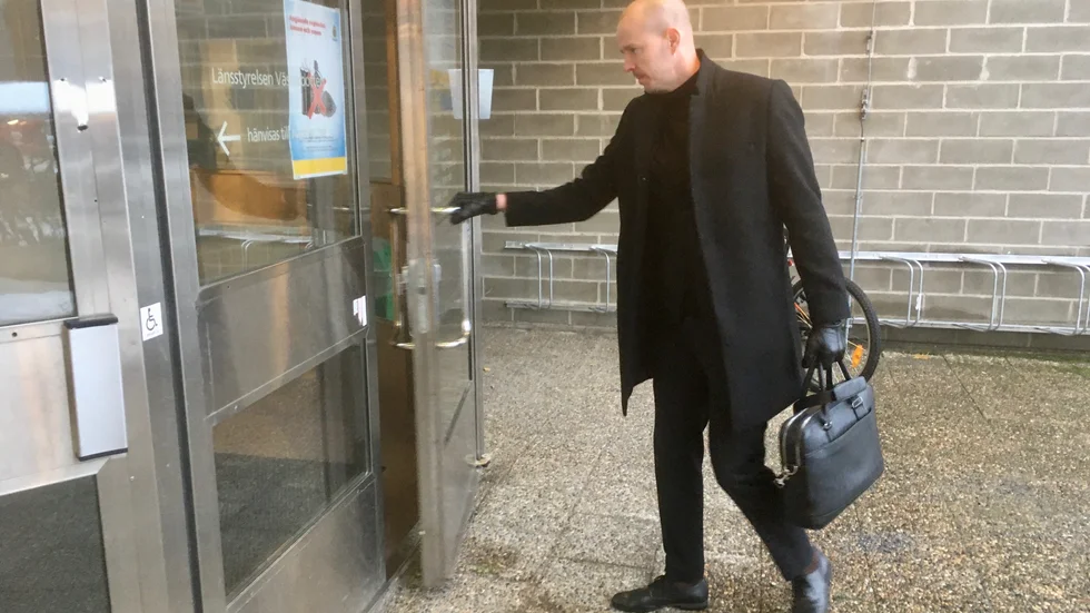 Advokat Jens Nyström är den 35-åriga kvinnans förvarare.