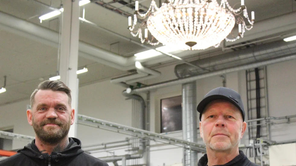 Ljuset kommer från Finspång. Här lärarna Jonny Andersson och Patrik Pettersson på CNG. De förstår arbetslöshetens strukturer och individer.  