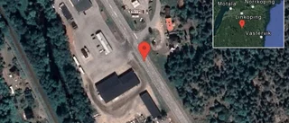 Fordon stillastående på väg 23 - problem i trafiken