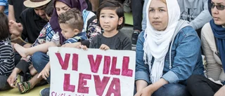 Ge ungdomarna permanent uppehållstillstånd
