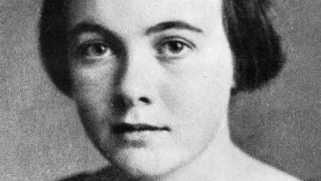 DEBUT. Författarinnan Karin Boye avporträtterad omkring tiden vid hennes debut av diktsamlingen 'Moln' 1922.