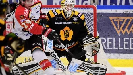 Skellefteås målvakt Markus Svensson var också bra, men fick ge sig i målvaktsmatchen.