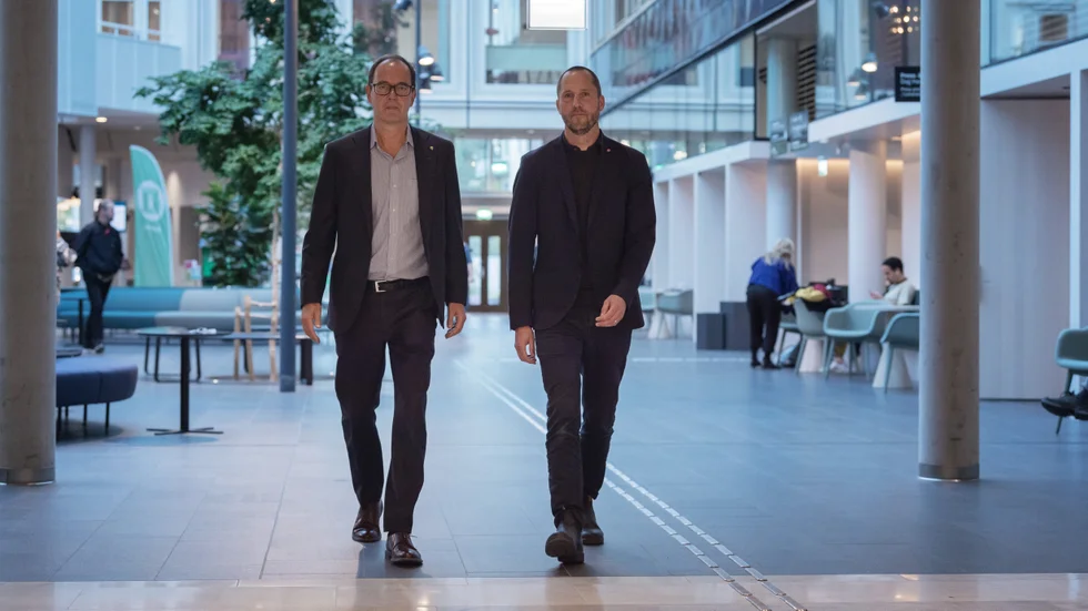 Stefan Hanna (UP) och Erik Pelling (S).