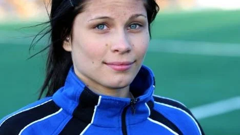 Malin Wiklund gjorde fyra av målen när Storfors korssade Luleå SK med 8-1 i damfyran.