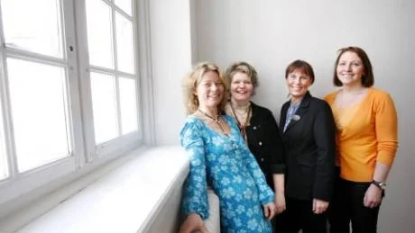 Elisabeth Talludde, Maria Johansson, Jessica Larsson (hotellansvarig på Furunäsets Hotell och Konferens) och Carina Wedin bjuder in till en coach-helg.