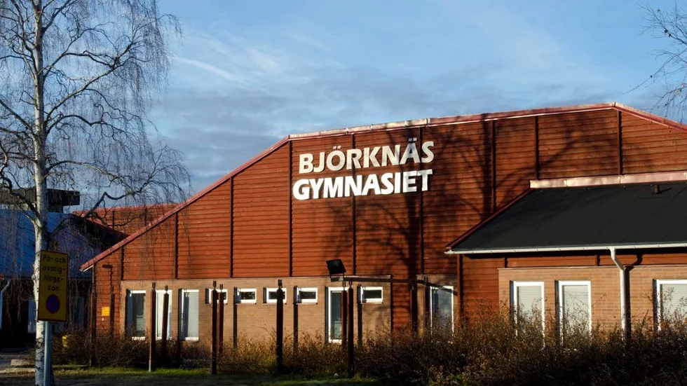 För få elever. Björknäsgymnasiet står för ungefär 2,5 miljoner av förvaltningens underskott på knappt 15 miljoner kronor.
