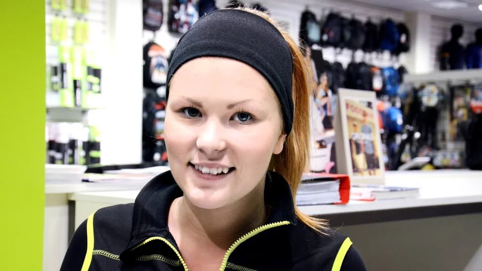 Svårt. Lina Bergeskans-Tano och hennes HT Bandy fåt möta tuffast möjliga motstånd i SM-semifinalen.