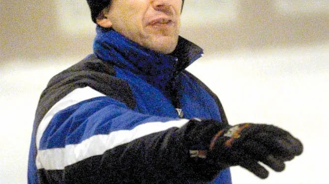 Ryske Andrei Nuzhdinov tar över rollen som assisterande tränare i Kalix Bandy.