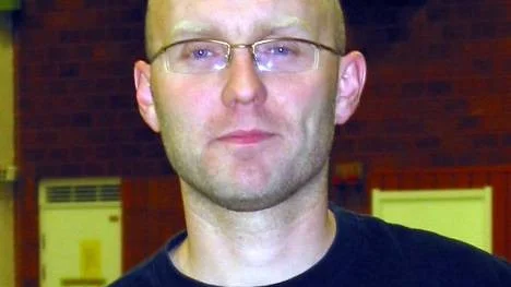Stefan Lundberg gjorde fem mål när Tväråselet vann premiären i innebandyfyran.