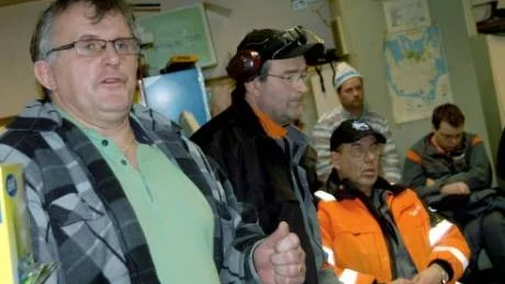 ÖVERVÄGER  ANMÄLAN.  Fackrepresentanerna Bengt-Olov Innala och Tommy Österberg överväger att anmäla Setra till arbetsdomstolen.