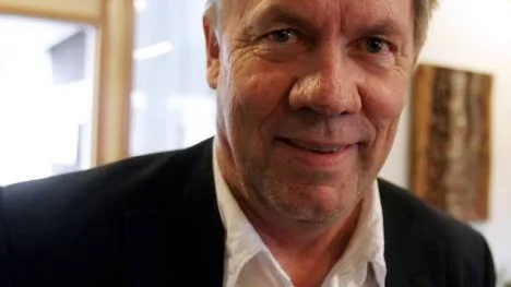 "Visst är vi glada för extrapengarna men det är en kortsiktig lösning. Vad jag ser i nuläget kommer det inte förändra våra planerade besparingar", säger kommunalråd Bill Nilsson.