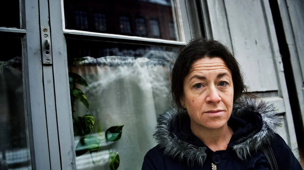 Tionde diktsamlingen. Ann Jäderlund är aktuell med sin tionde diktsamling "djupa kärlek ingen".