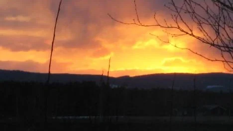 Solnedgång äver Muskus.