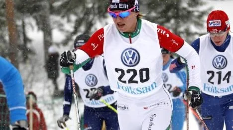 Magdalena Pajala inledde lovande men föll sedan konstant tillbaka i fältet i damernas jaktstart.