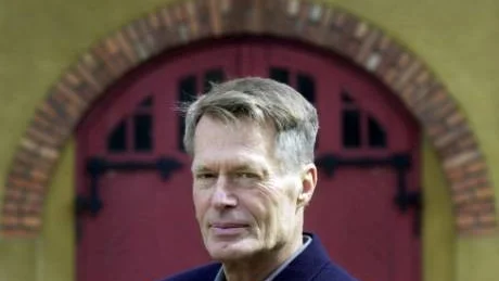 NYUTGIVEN NOBELPRISTAGARE. J M G Le Clézio. I dag får han Nobelpriset i litteratur.