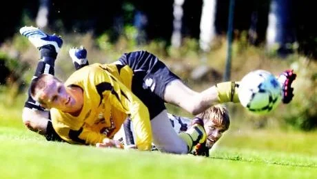 FYRA MÅL. Notas Magnus Johansson öste in mål mot Bureå.