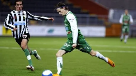 TUFFT LÄGE. Boden är fast förankrat i botten av division 1. Johan Isakssons tidiga 1-0-mål räckte inte till seger.