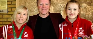 Brottningsmedaljöser kommunhyllades