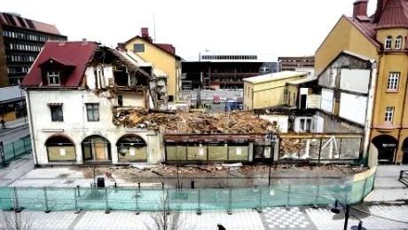 DRÖMKÅKEN? Luleås kommunalråd Karl Petersen (S) tycker inte att byggnadsnämndens ordförande bör uttala sig om arkitektur.