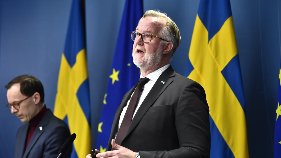 Utbildningsminister Mats Persson (L) och arbetsmarknads- och integrationsminister Johan Pehrson (L) presenterar budgetsatsning.