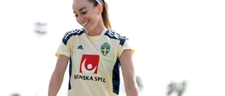 Asllani följer Zlatan – prisad av furst Albert