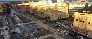Fiaskot på Östra promenaden – bussen kan inte svänga