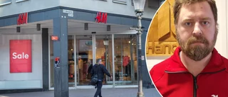 Nyköpingsbutiken klarar sig när H&M drar ner – men förändringar sker: "Man har tagit bort vissa ansvarsroller"