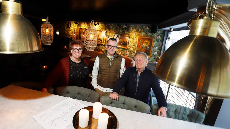 Hotellchefen Beatrix Rosendal, konceptansvarige Mats Andersson och ägaren Göran Pettersson tror att Drottninggatan blir Eskilstunas nya krogstråk.