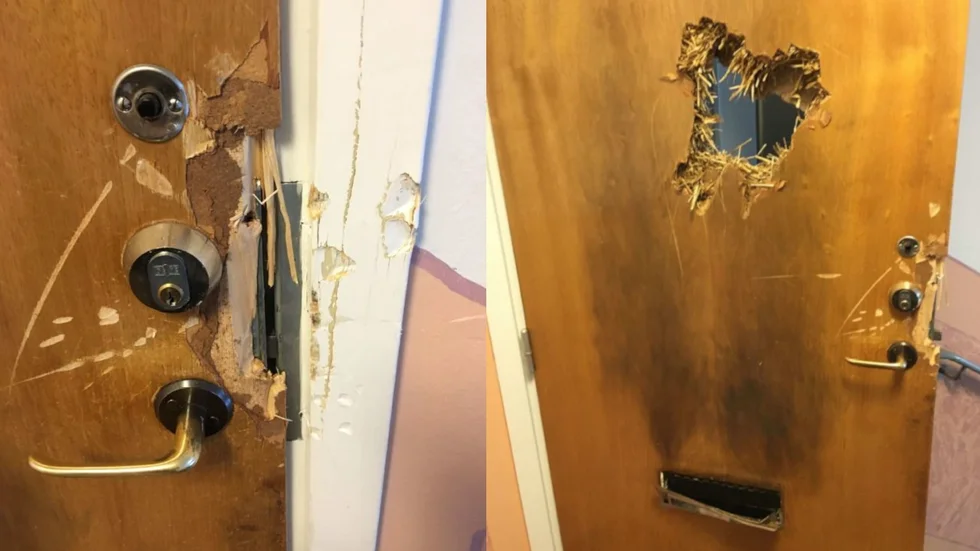Mannen hällde bensin in genom brevinkastet och försökte tända på. När branden uteblev bröt han sig i stället in i lägenheten genom åverkan på lägenhetsdörren.