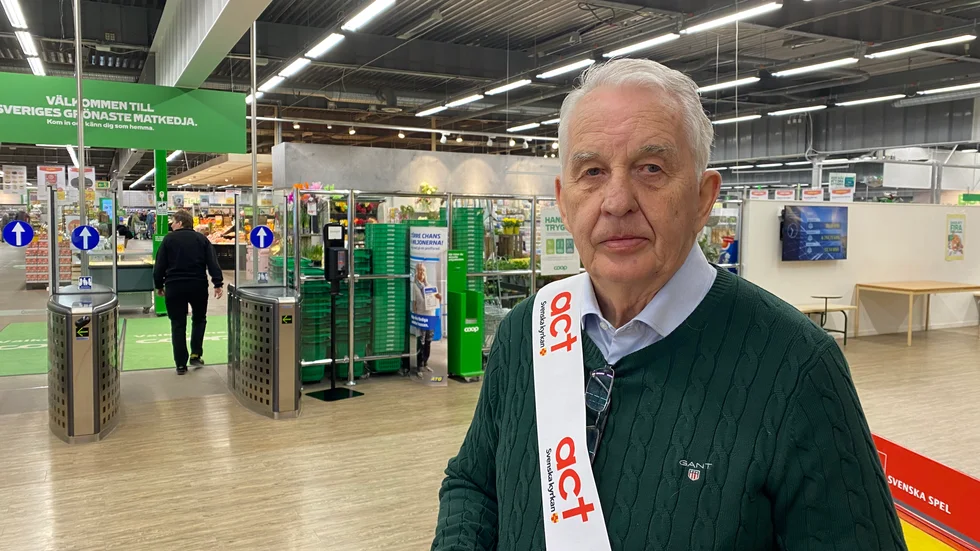Stig Andersson var tidigare i veckan på Viberga i Finspång för att samla in pengar till jordbävningsoffren i Syrien och Turkiet. 