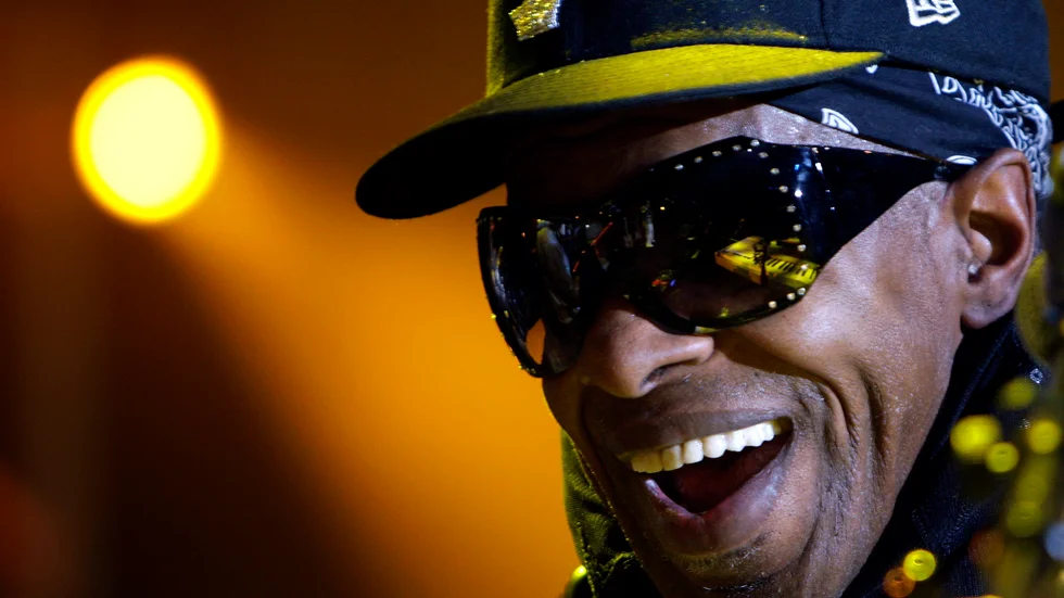 Sly Stone har inte varit redo att skriva ned berättelsen om sitt liv förrän nu. Arkivbild.