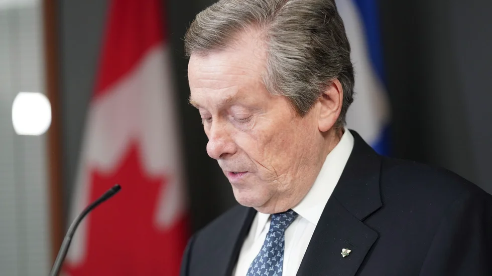 Torontos borgmästare John Tory avgår.