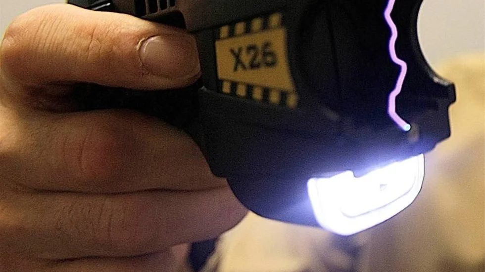 Det var den här sortens elpistol som användes vid rånförsöket.