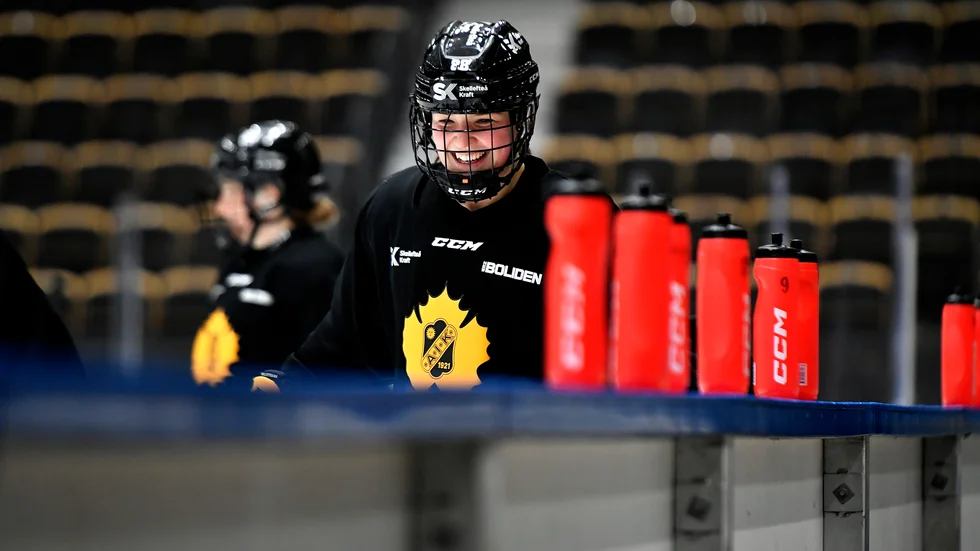 Malou Berggren och Skellefteå AIK är på revanschjakt i Timrå i helgen, efter den tunga hemmaförlusten mot "Löven" senast.