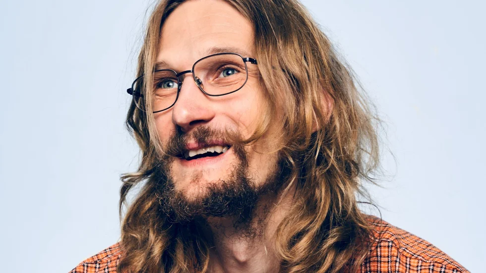Marcus Berggren har utan tvekan talangen, men skulle behöva renodla sig. I alla fall musikaliskt, tycker Moa Marken. 