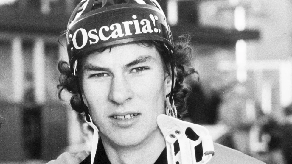 Som 18-åring blev Björn Sääw juniorvärldsmästare i bandy 1978. Ett drygt decennium senare blev han spelare och tränare i KSK.