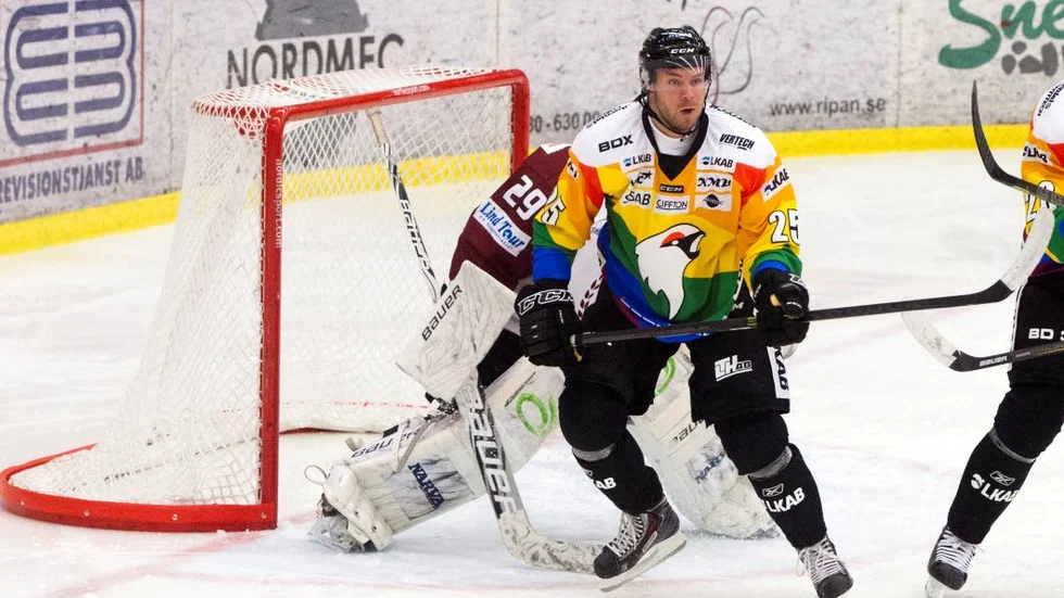 Mål direkt. Tuomas Santavuori inledde sin Kirunavistelse på bästa sätt när han gjorde matchens första mål.