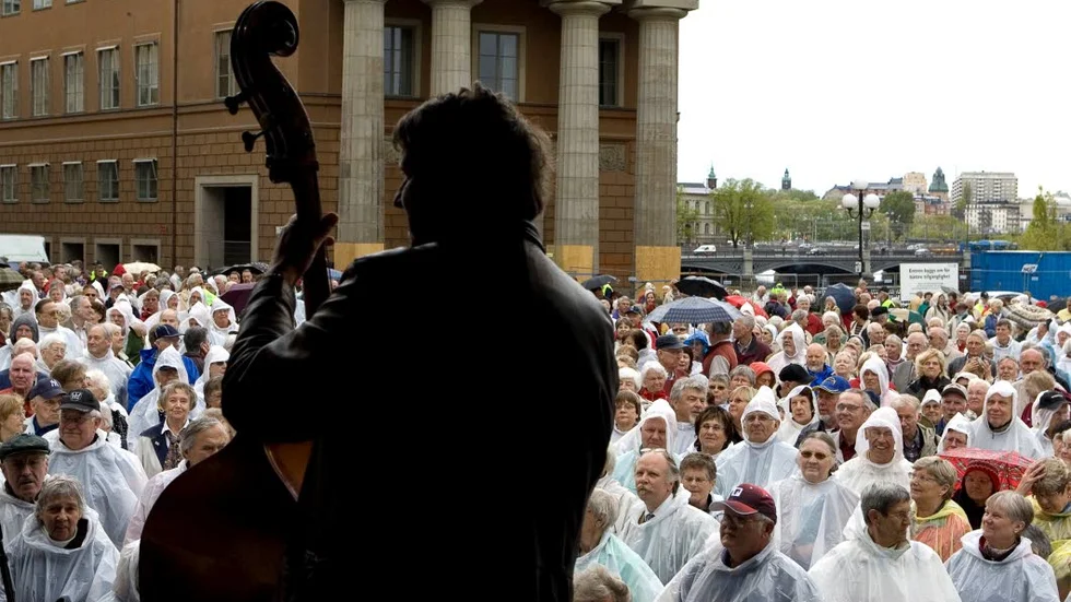 Pensionärsprotest. Från 2007 och framåt har PRO och andra pensionärsorganisationer återkommande protesterat mot den orättvisa pensionärsskatten. Här i Luleå 2010.