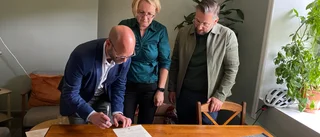 De skrev på löfte – att arbeta för kvinnors trygghet