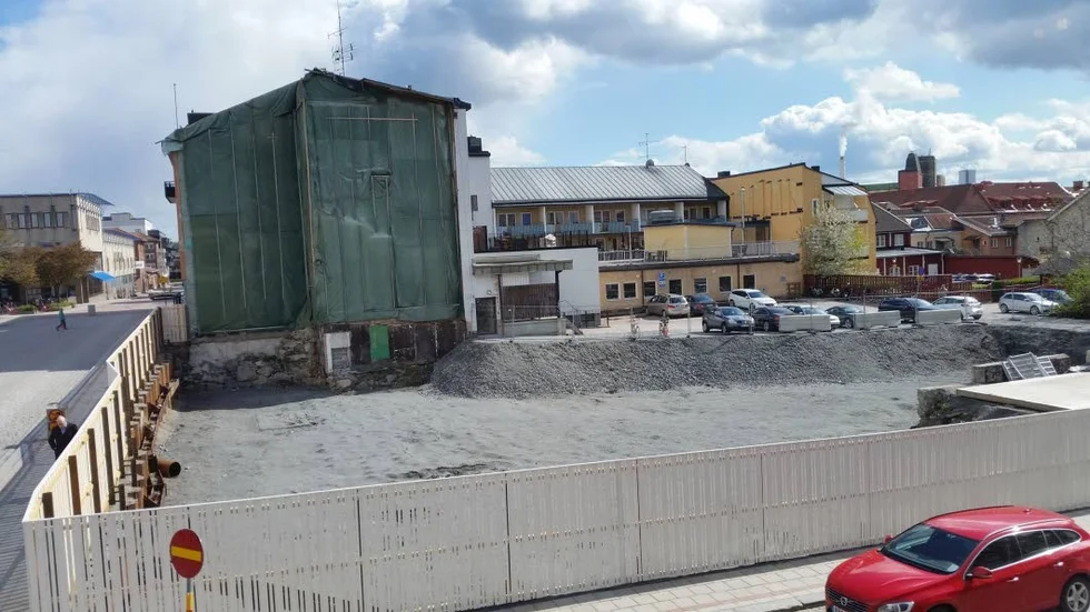 Det har inte kommit en enda nyhet som tyder på att det här projektet går framåt sedan april, skriver signaturen Sluta acceptera eländet.
