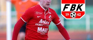 Han är klar för spel i Fanna BK