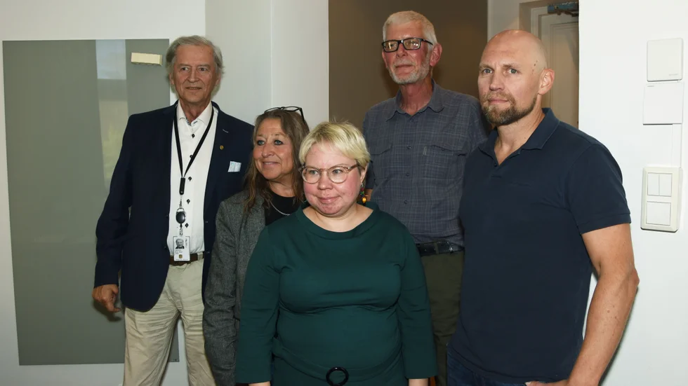 Lars Wallgren, Kaunis Iron, till höger, berättade om deras behov av infrastrukturutbyggnad för Centerns representanter Nils-Olov Lindfors, Carola Lidén, Linda Modig och Anders Åkesson.