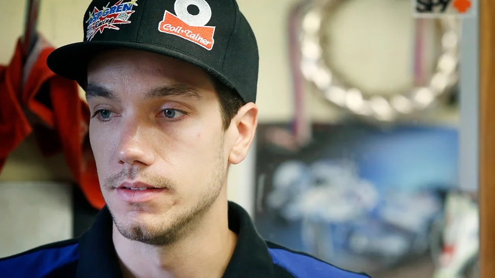 Pontus Aspgren missar elitseriepremiären och kan tvingas till lång frånvaro från speedwaybanorna efter att ha brutit ett nyckelben i Polen på söndagen. Arkivfoto: Anders Nilsson