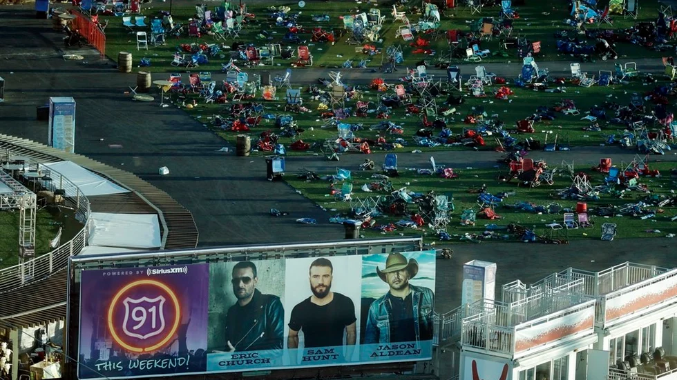 Ett par dagar efter masskjutningen på festivalområdet i Mandalay Bay resort i Las Vegas, då minst 59 dödades och över 500 skadades under en konsert med countryartisten Jason Aldean.