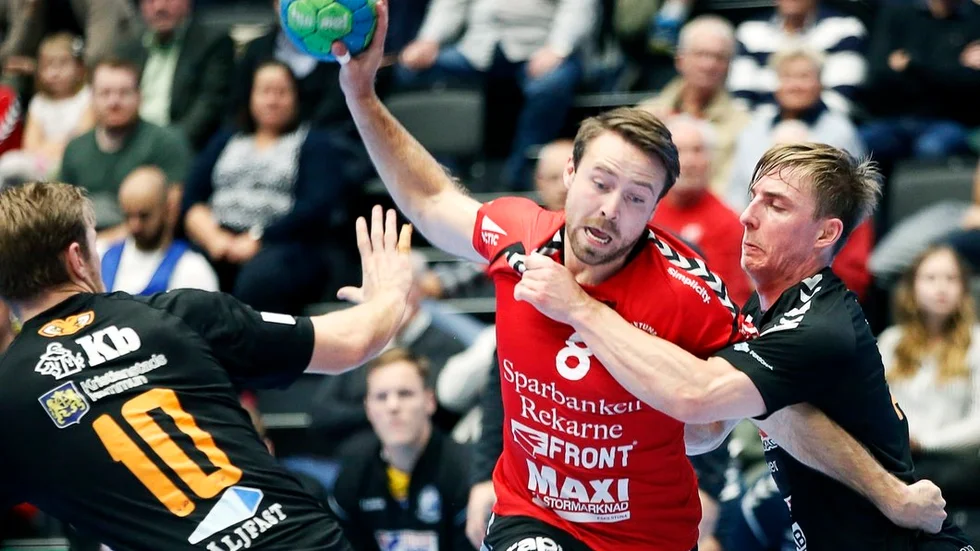 Robin Andersson Dickfors och de andra i Guif står inför årets tuffaste bortamatch i kväll då motståndet är regerande mästarlaget Kristianstad.